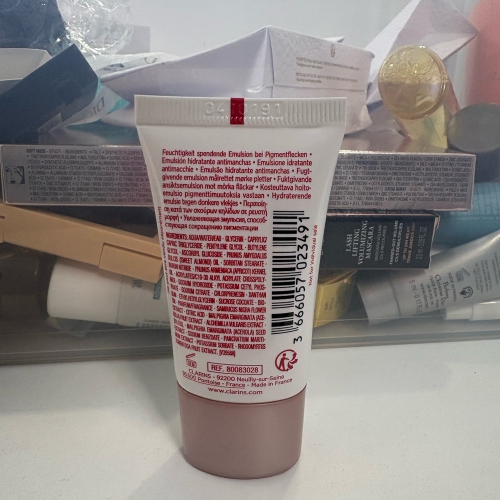 Clarins bright day cream - Picture 2 of 4